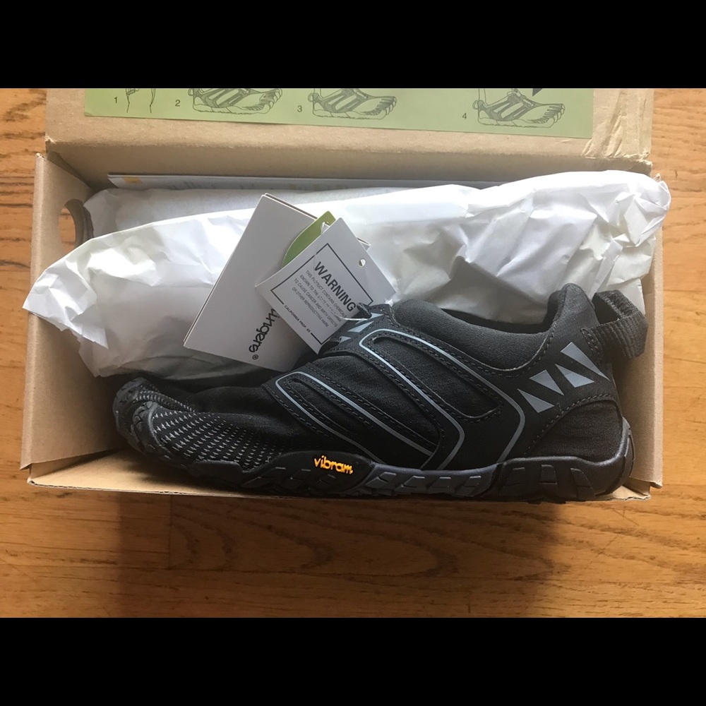 Vibram trail running shoes